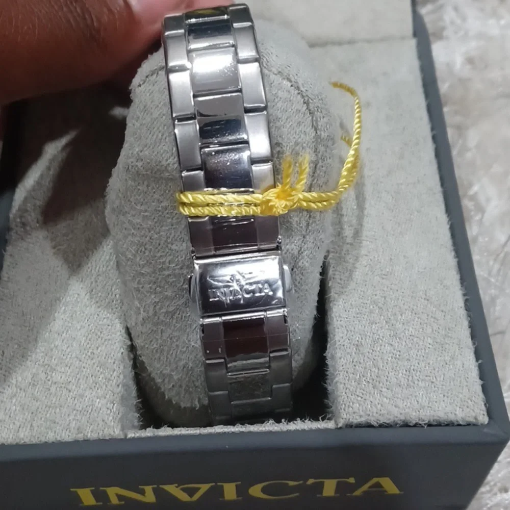 Invicta watch - Picture 2 of 2